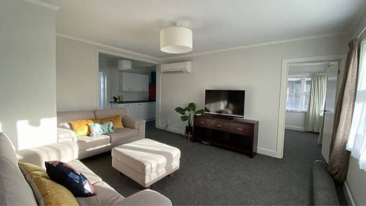 Fully furnished flat near UC