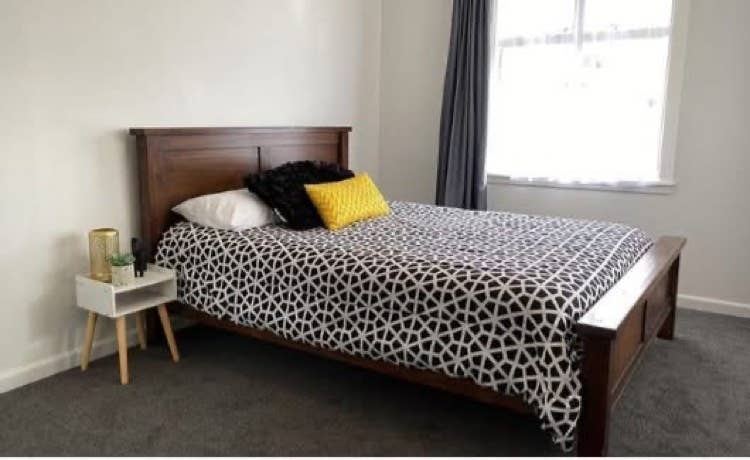 Fully furnished flat near UC