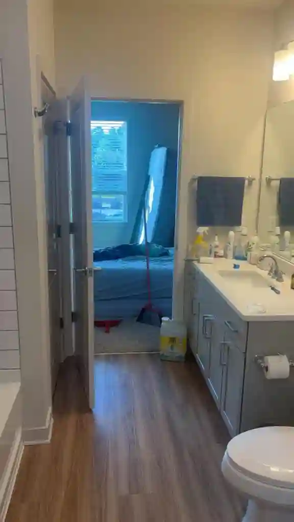 Lease transfer for a apartment