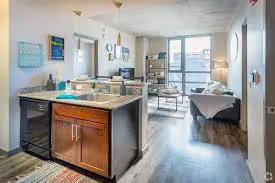 Sublease at The Varsity – 2 Rooms