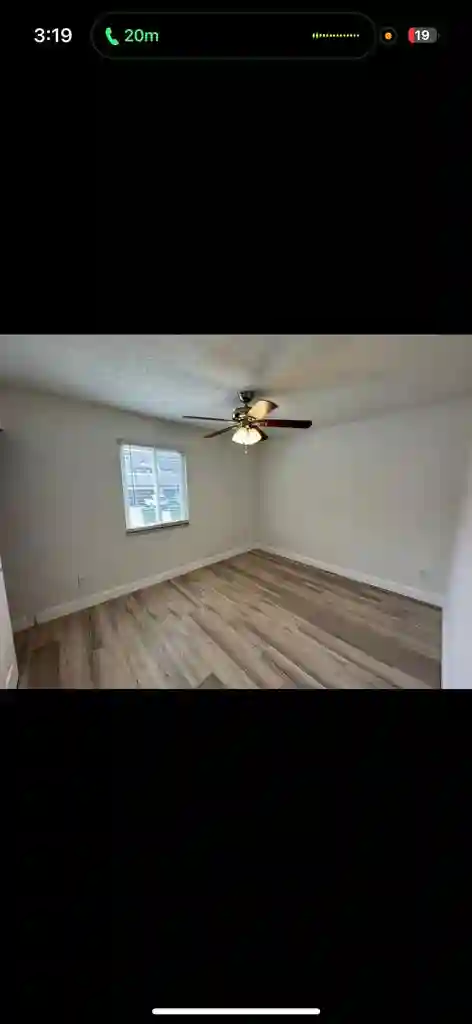 Looking for roomate!