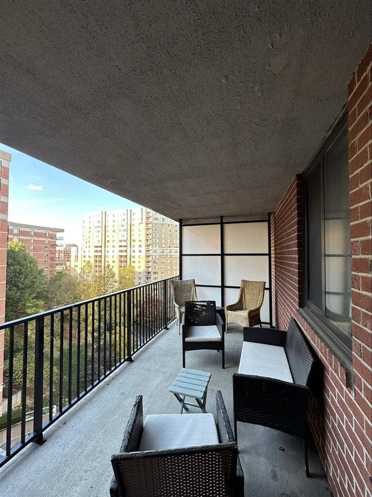 Courtland Towers - Arlington VA