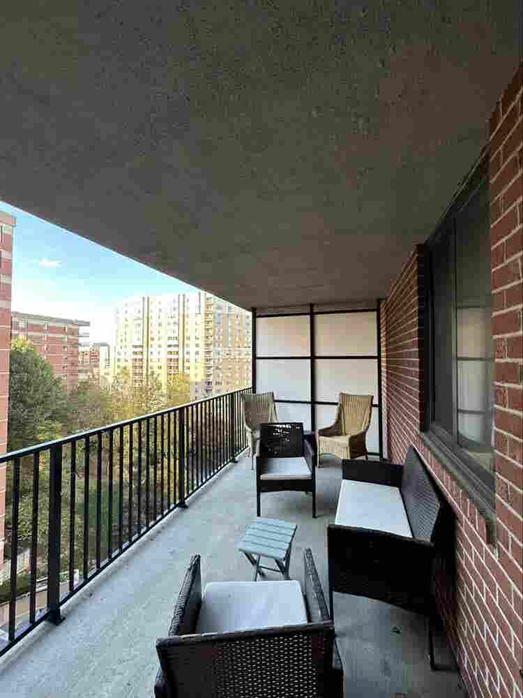 Courtland Towers - Arlington VA