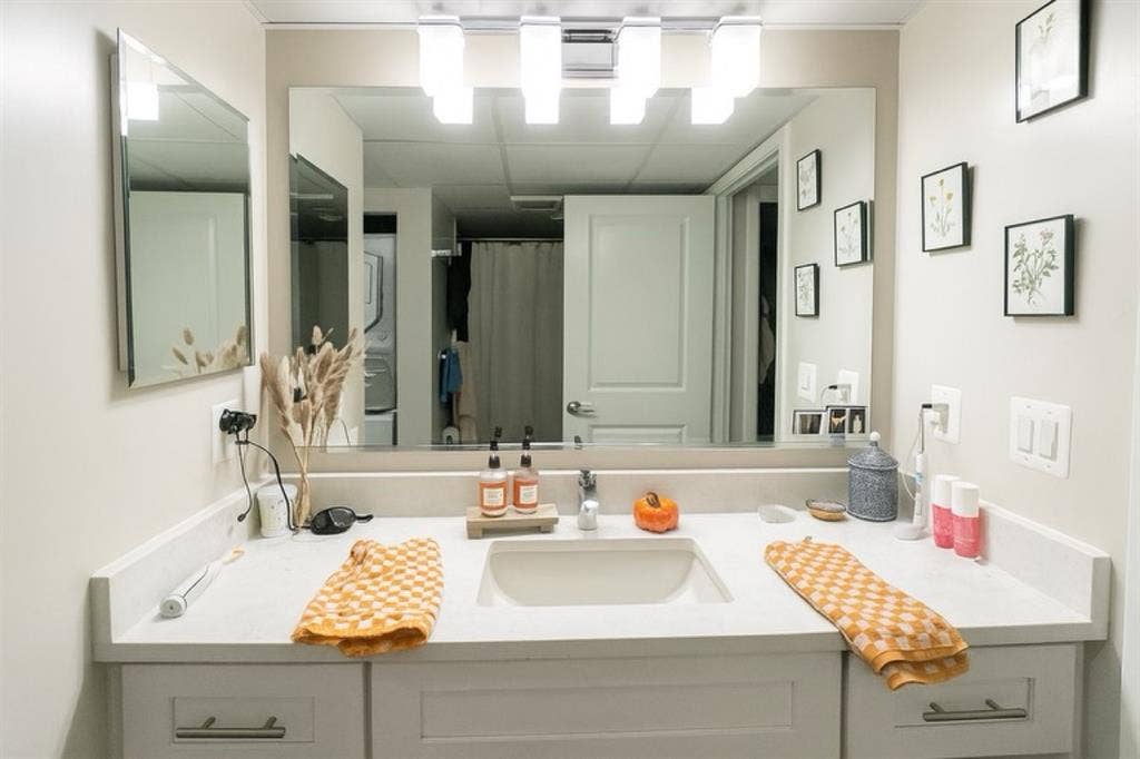 Courtland Towers - Arlington VA