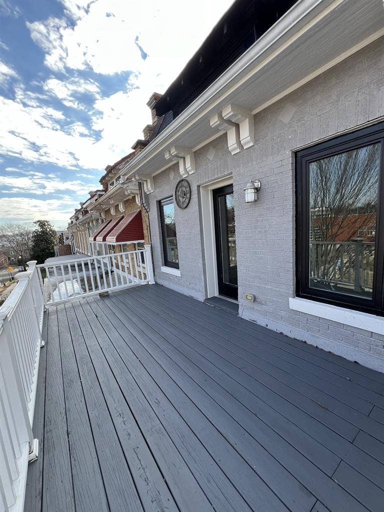 Primary Bedroom w private bath