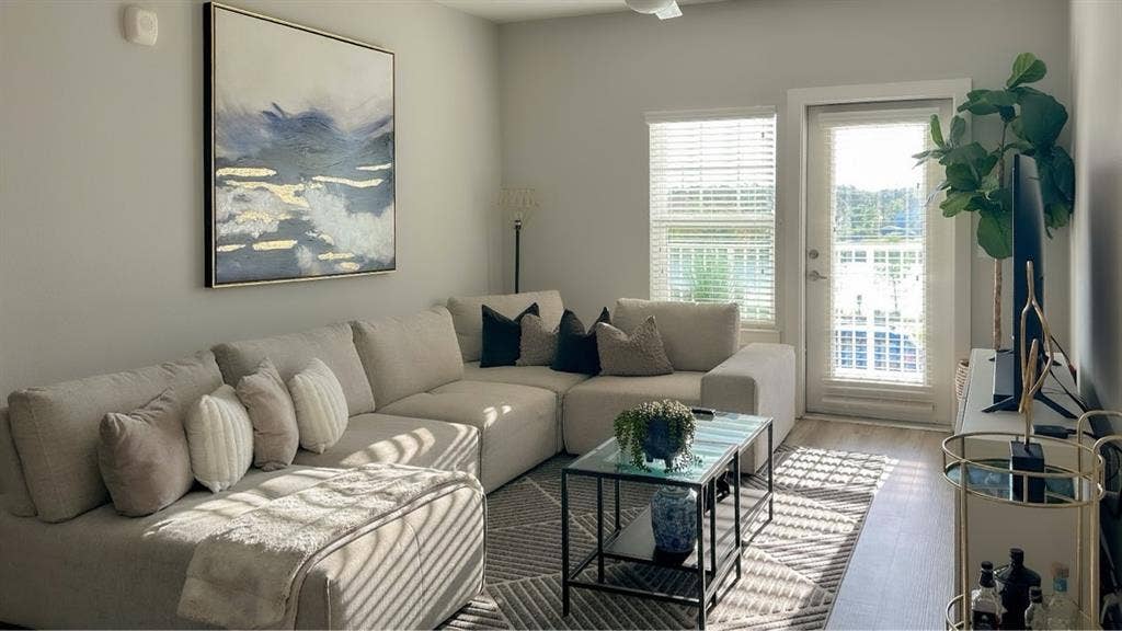 Private room with bathroom