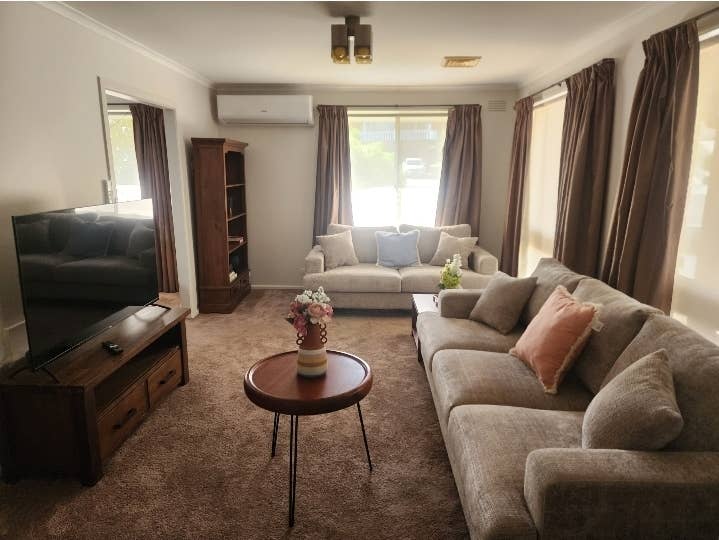 Immaculate 3 Bedrooms Available