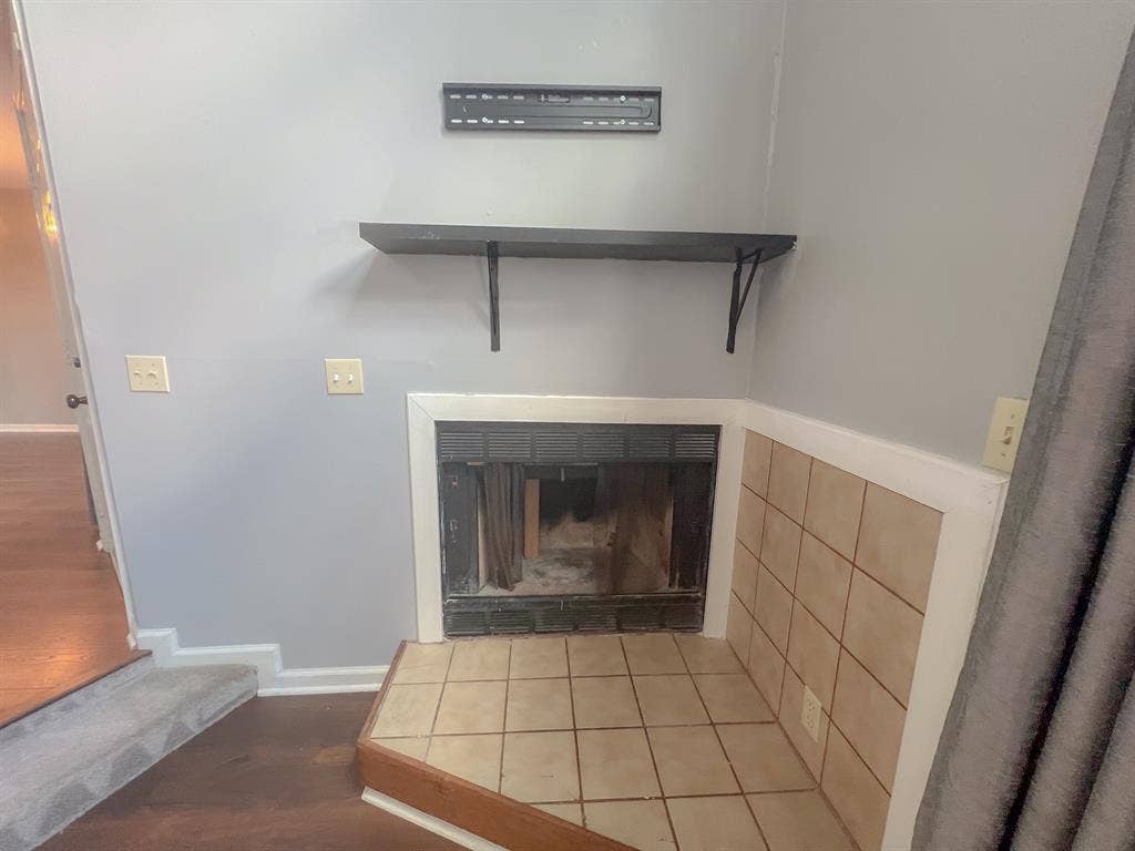 Home minutes from Percy Priest Lake