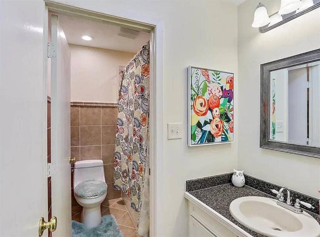 Spare 3rd bedroom for rent in house