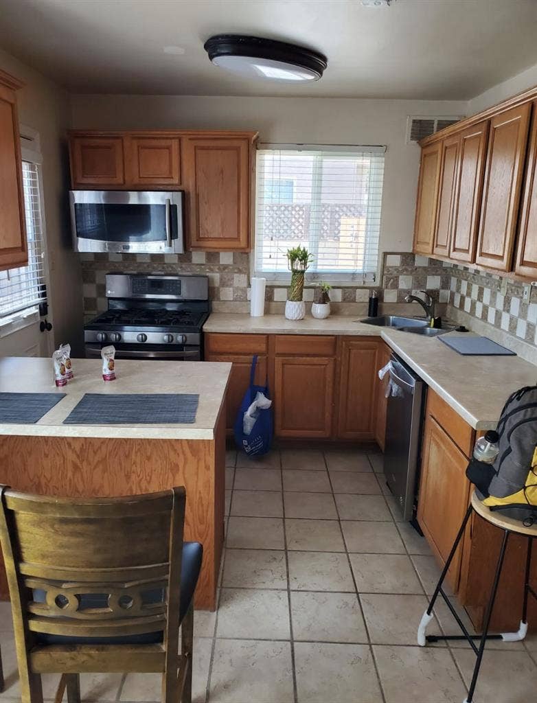 Private room for rent