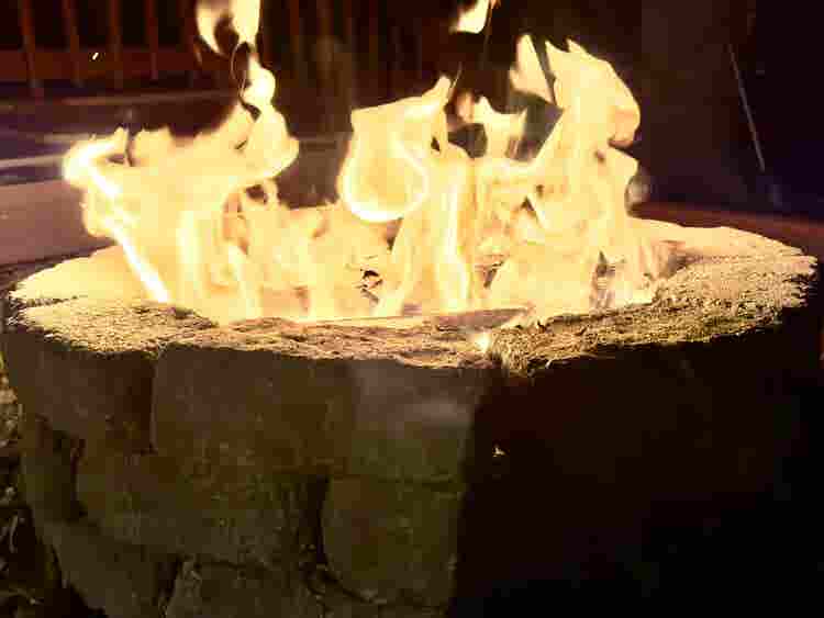 House with Rooms available for rent