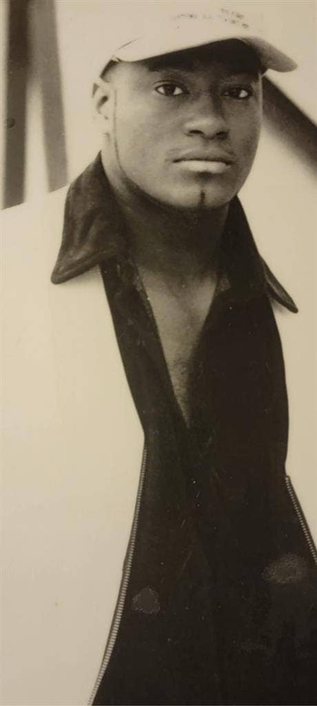 Spacious bedroom for one,Decent Fee