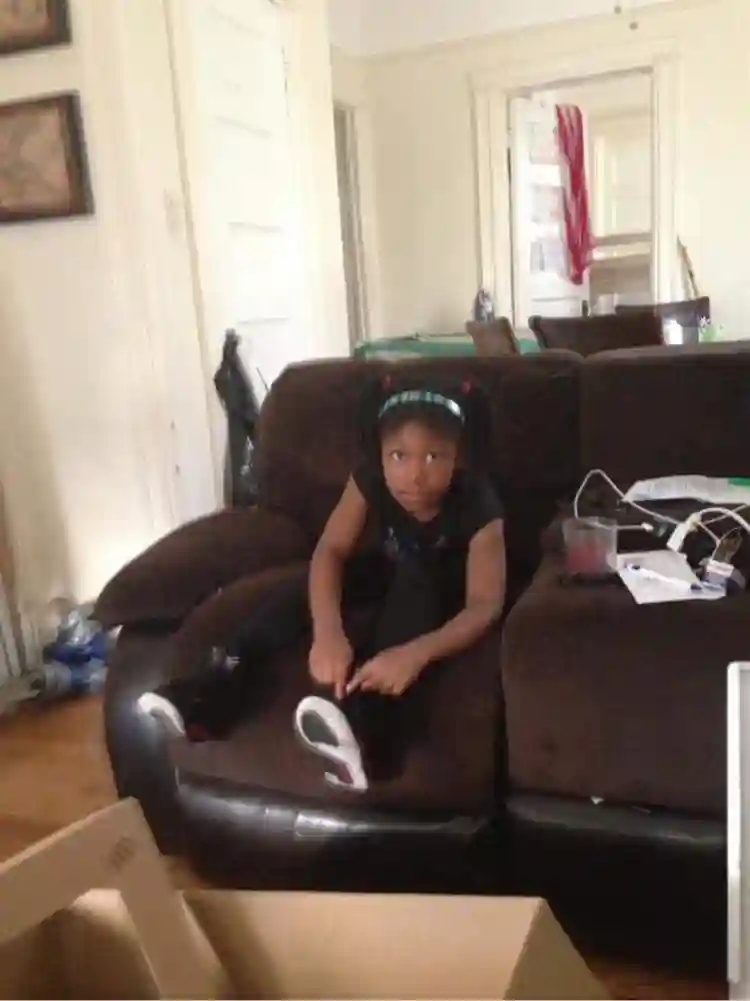 Spacious bedroom for one,Decent Fee