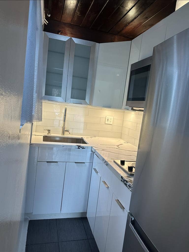 Private Everything Room Available