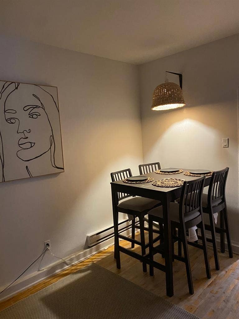 Bright comfortable bedroom for rent