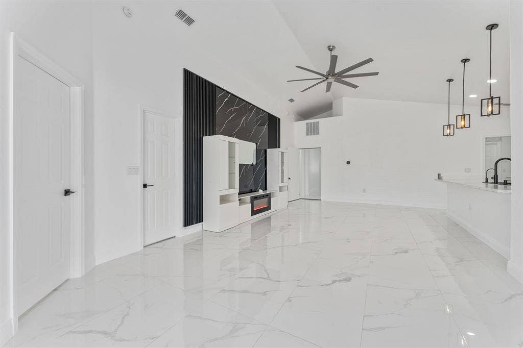 Fully Remodeled Home for Rent