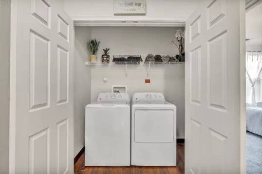 Bath Apt-Private Room