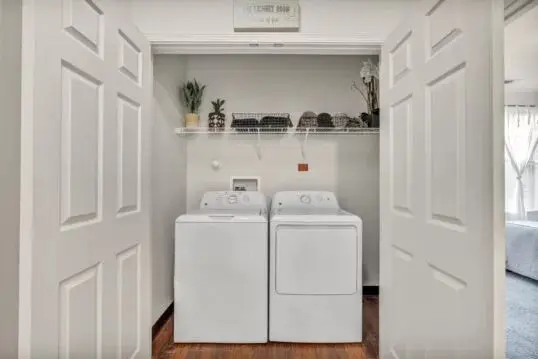 Bath Apt-Private Room