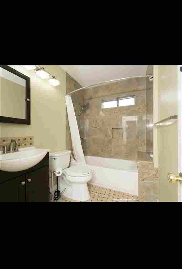 Room available in bath