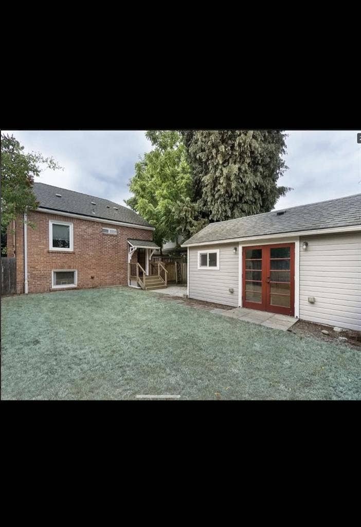 Room available in  bath