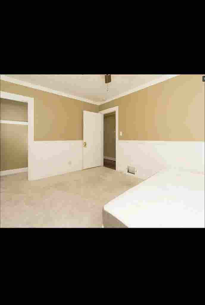 Room available in bath