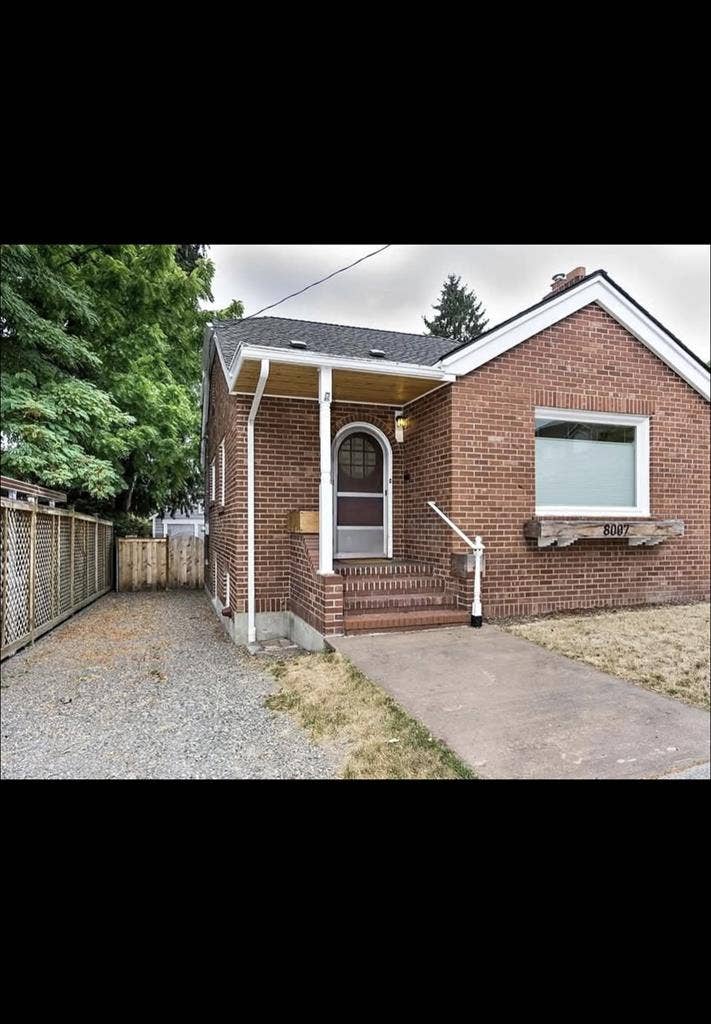 Room available in  bath