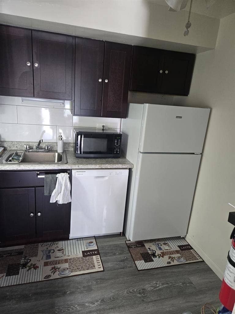 Have a furnished room available