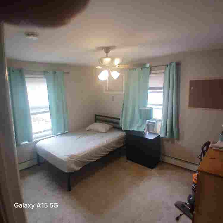 Clean, quiet room in a shared home.