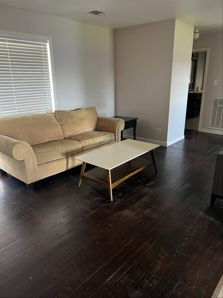 Room for rent in Houston