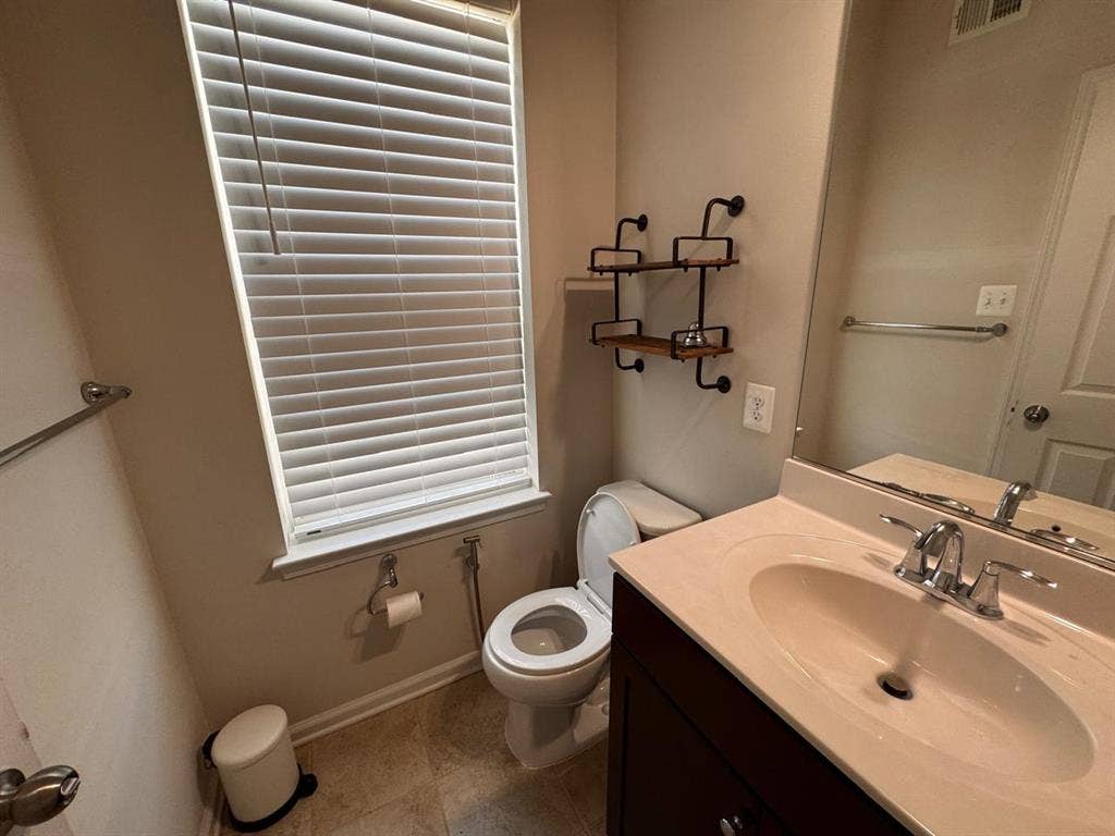 Looking for a comfortable Room