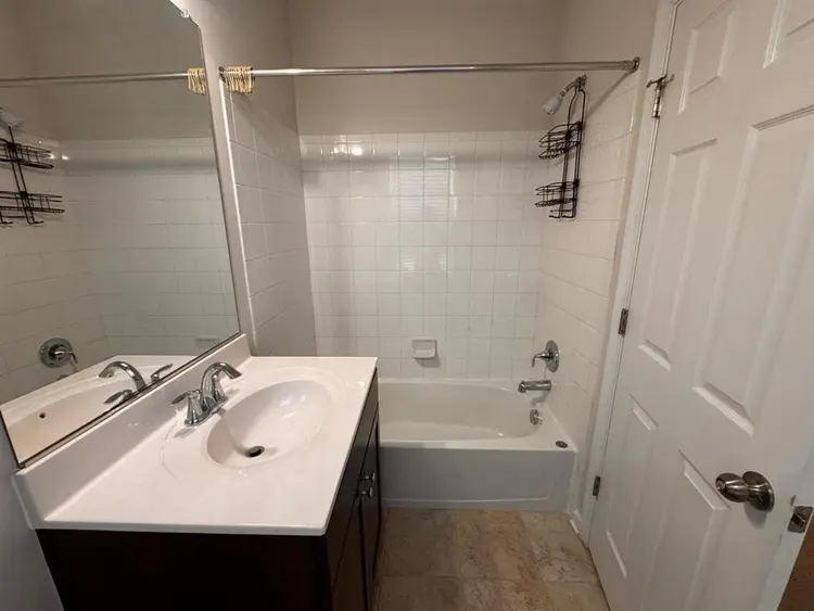 Looking for a comfortable Room