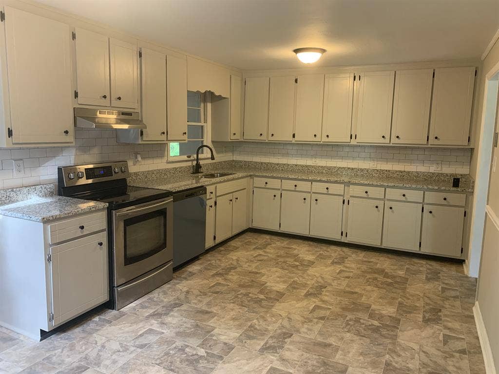 Room for rent in a shared home