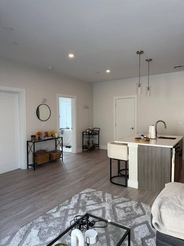 Room Available w/ Private Bathroom