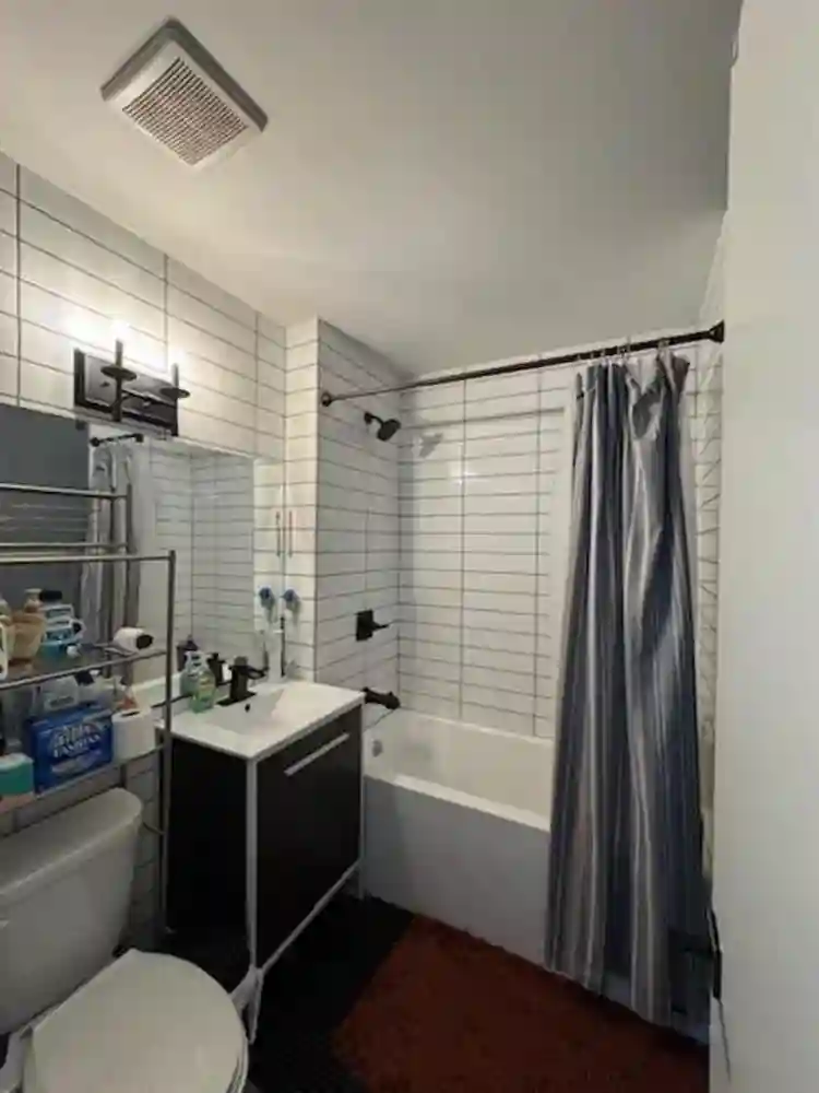 URGENT SUBLEASe/ Lease takeoverr