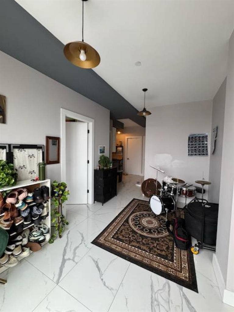 URGENT SUBLEASe/ Lease takeoverr