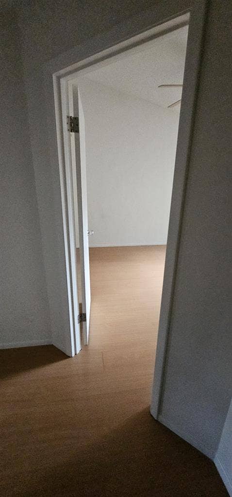 Master BR on quiet neighborhood.