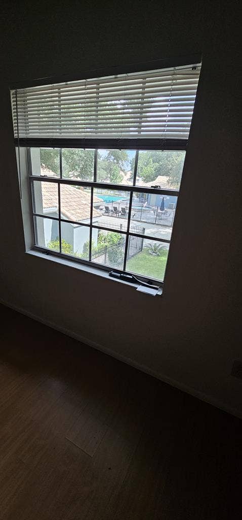 Master BR on quiet neighborhood.