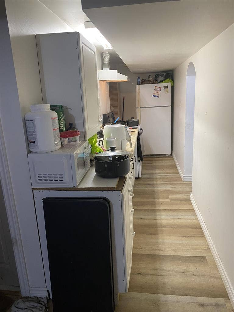 2 Attached Rooms In Shared Basement