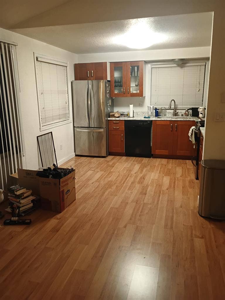 Room for rent in Lynnwood!