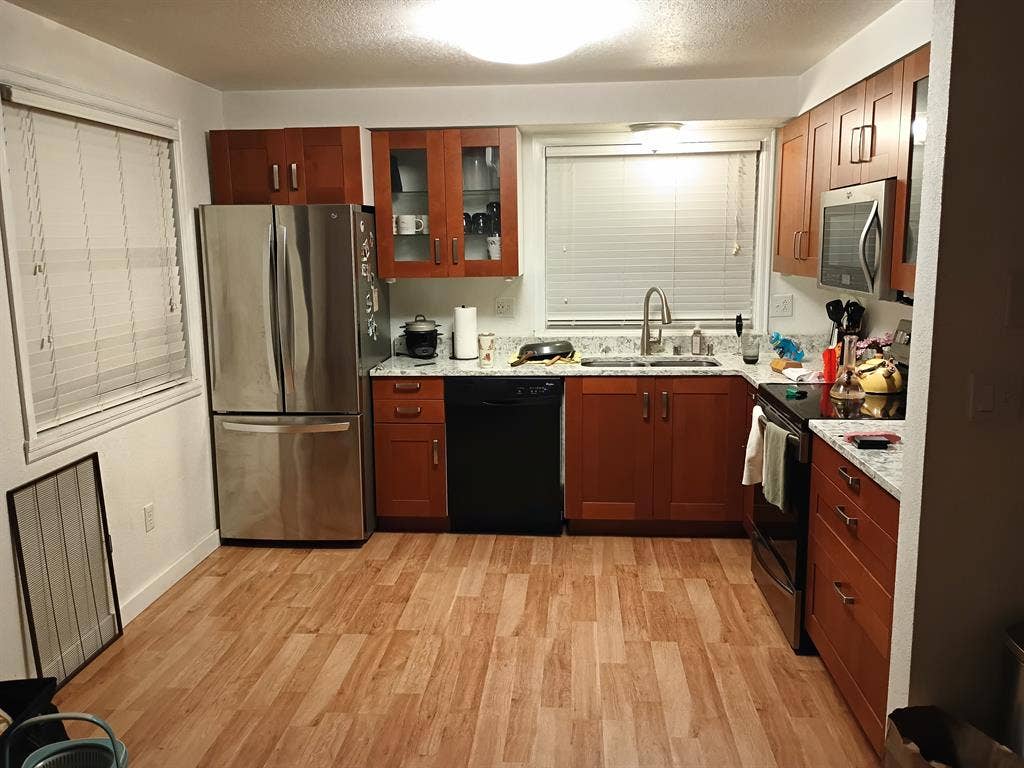 Room for rent in Lynnwood!