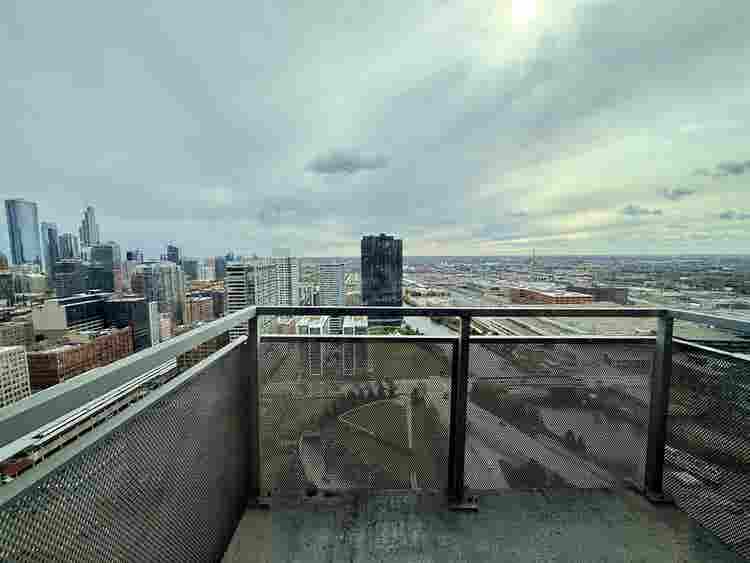 Looking for sublease.