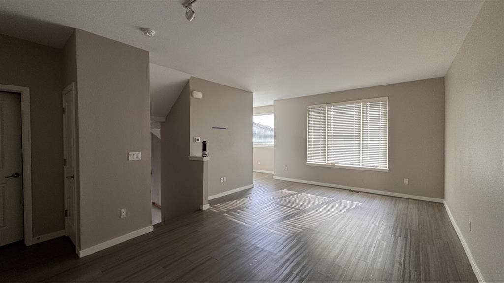 Room Near the Highline Canal