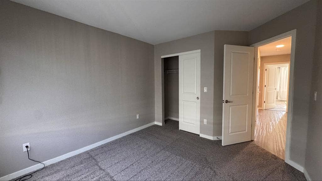 Room Near the Highline Canal