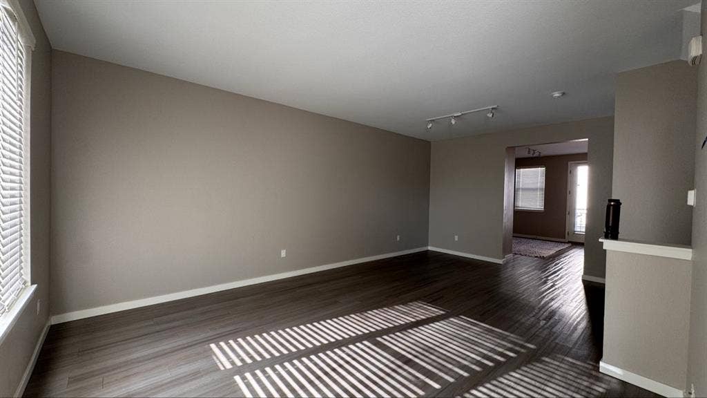 Room Near the Highline Canal