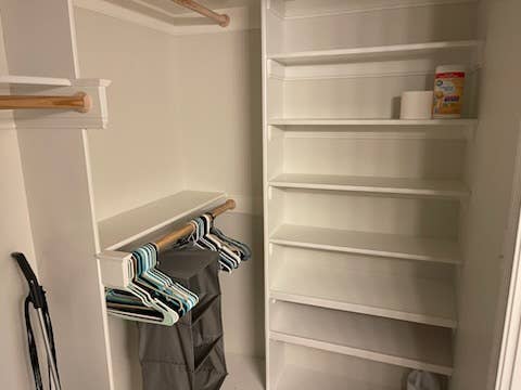 Room share available