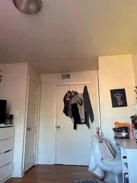 Room for rent in Towson