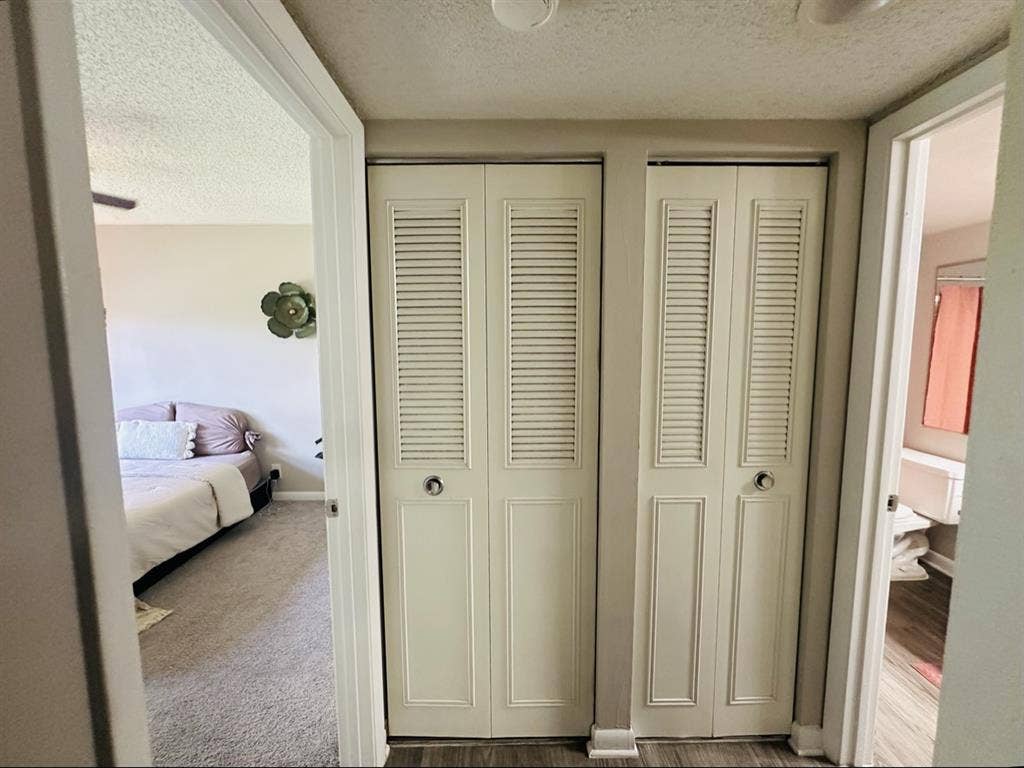 Private Furnished Room with Bath!