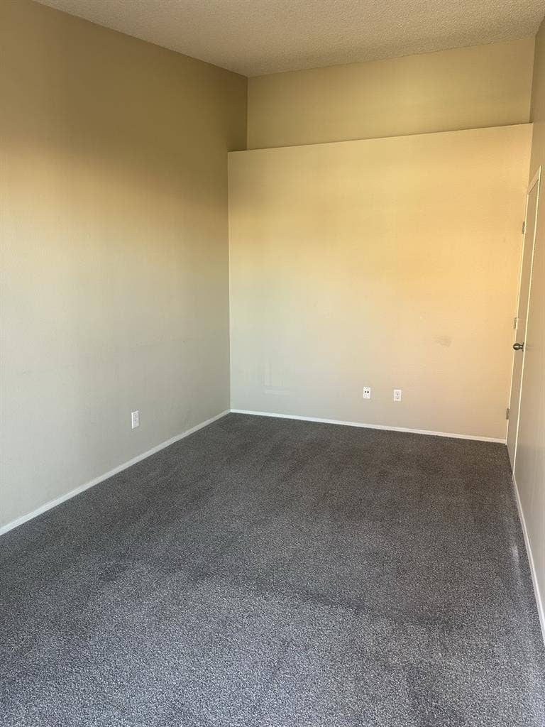 Room - $ with utilities