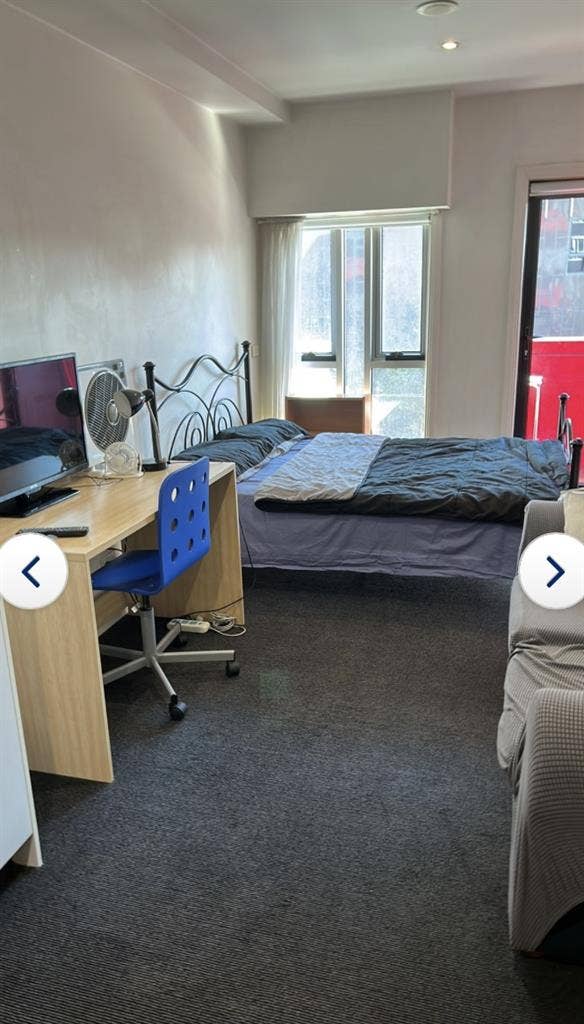 Lease transfer of a studio