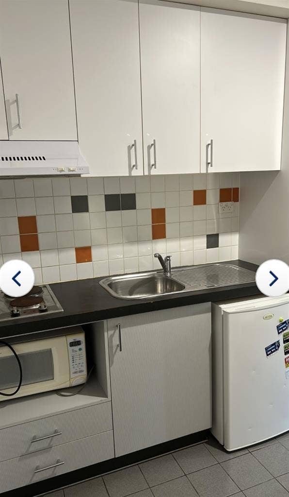 Lease transfer of a studio